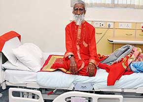 مرد هندي هفت دهه بدون آب و غذا زنده مانده است